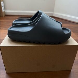 Yeezy Slides